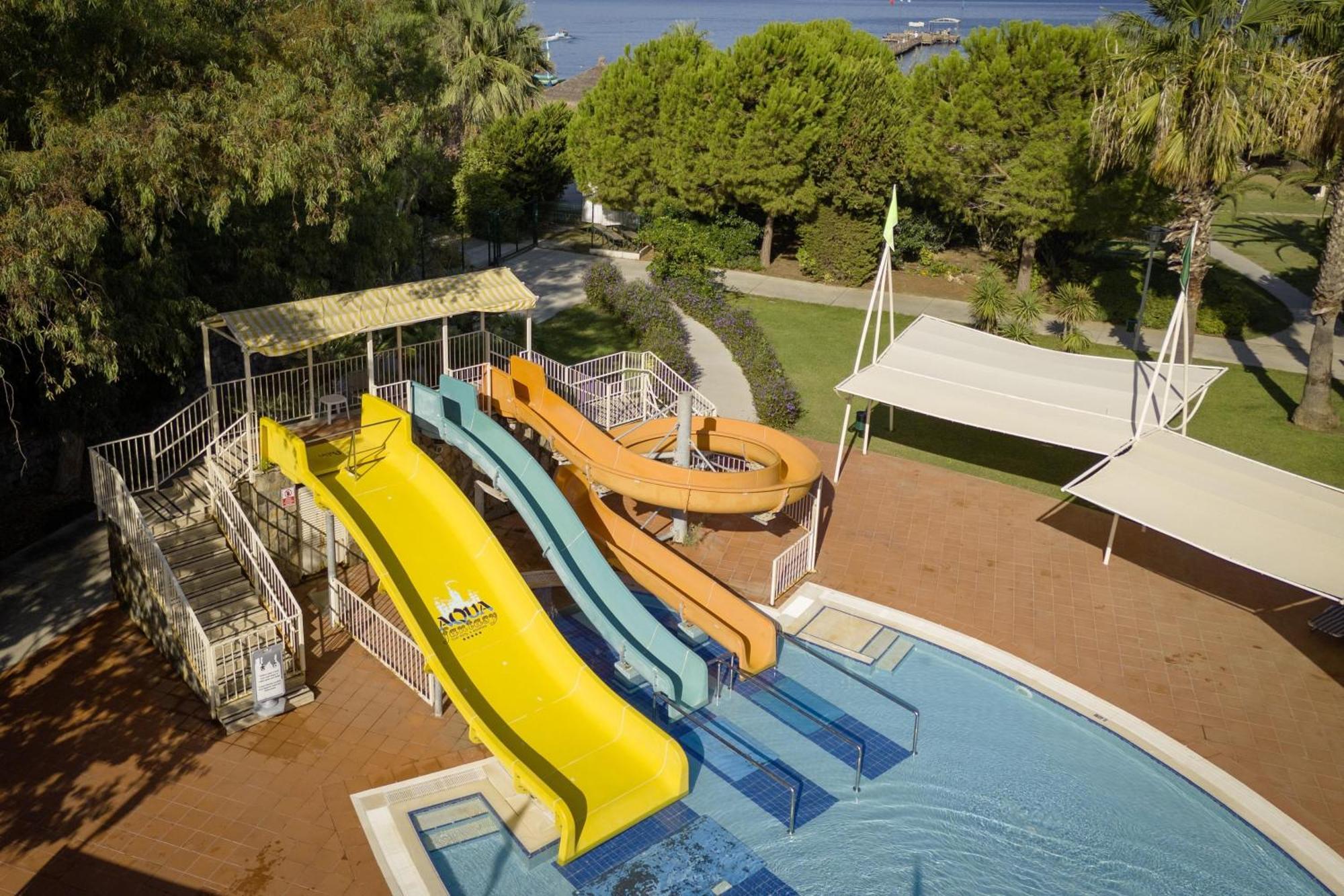 Aqua Fantasy Aquapark Hotel & Spa Kusadasi Exterior photo